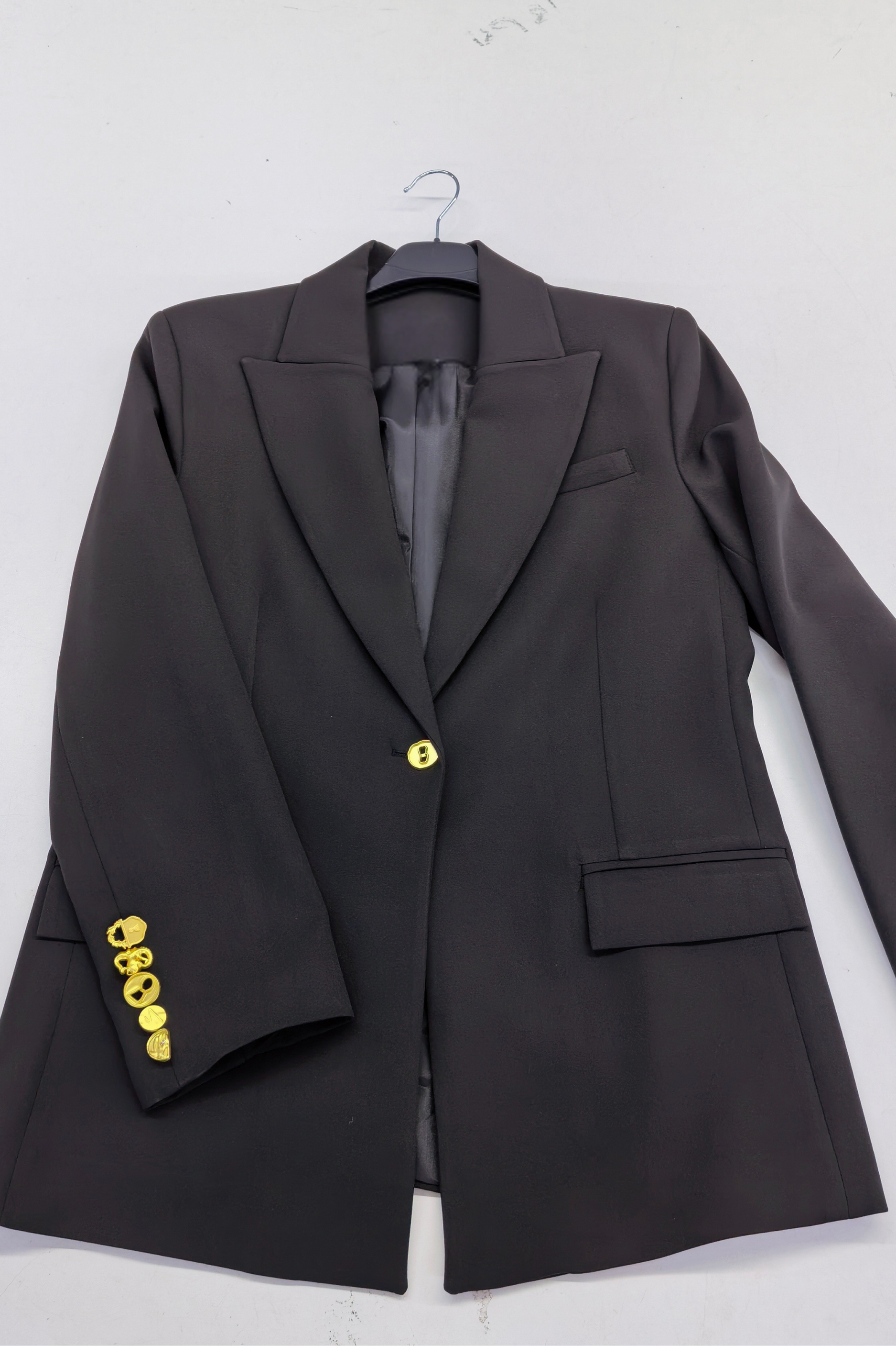 Zerina Gold Düğme Detaylı Blazer Ceket