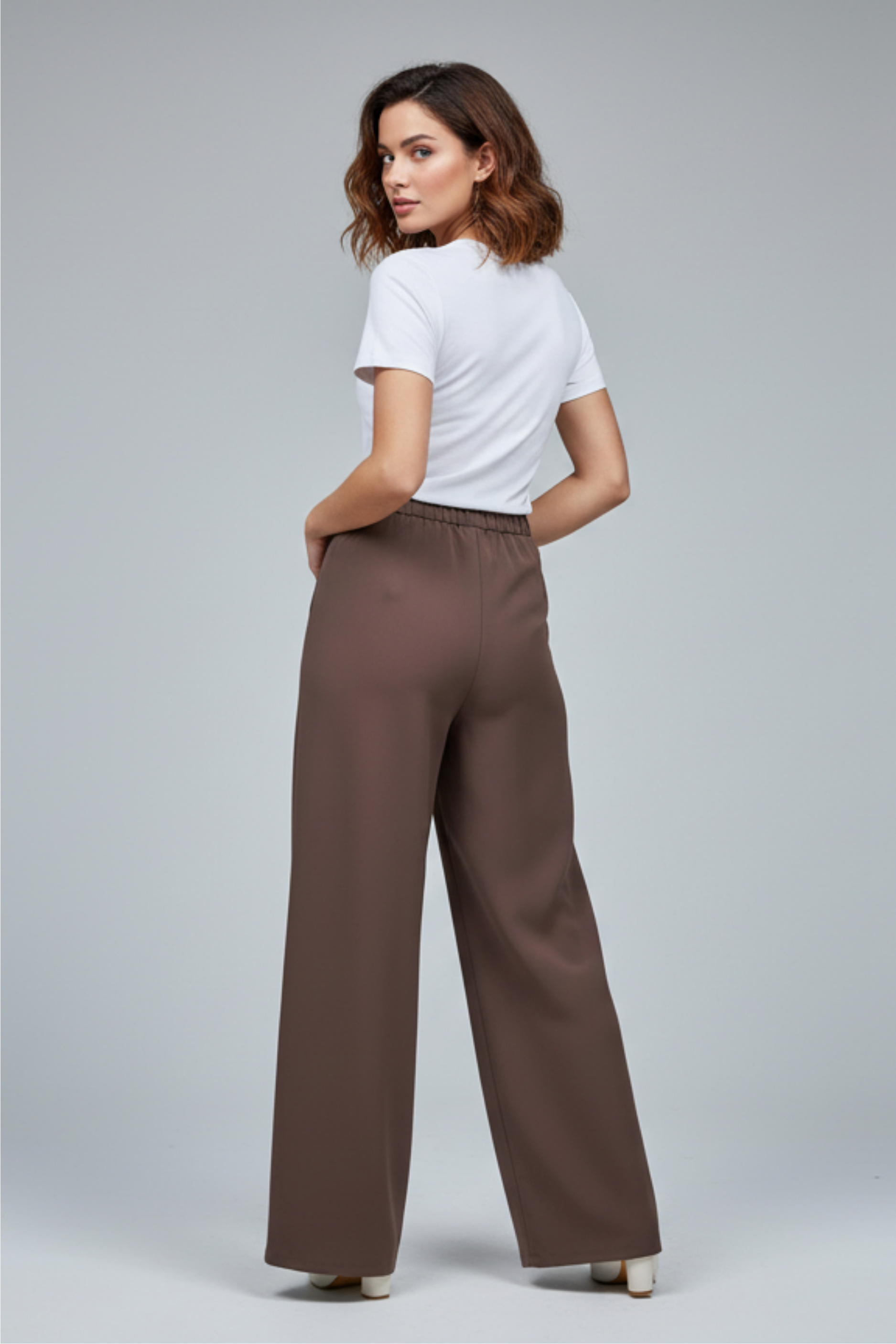 Zerina Tek Pileli Kahve Rengi Pantolon